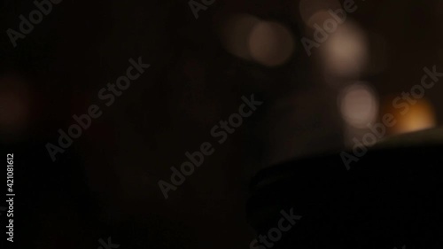 we prepare vegetable dishes from cabbage, potatoes and other ingredients, the chef will mix the products in a saucepan