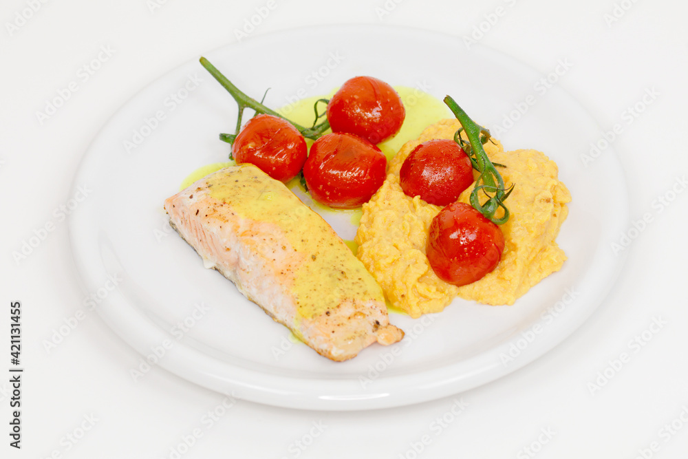 salmon with mashed sweet potato and tomatoes