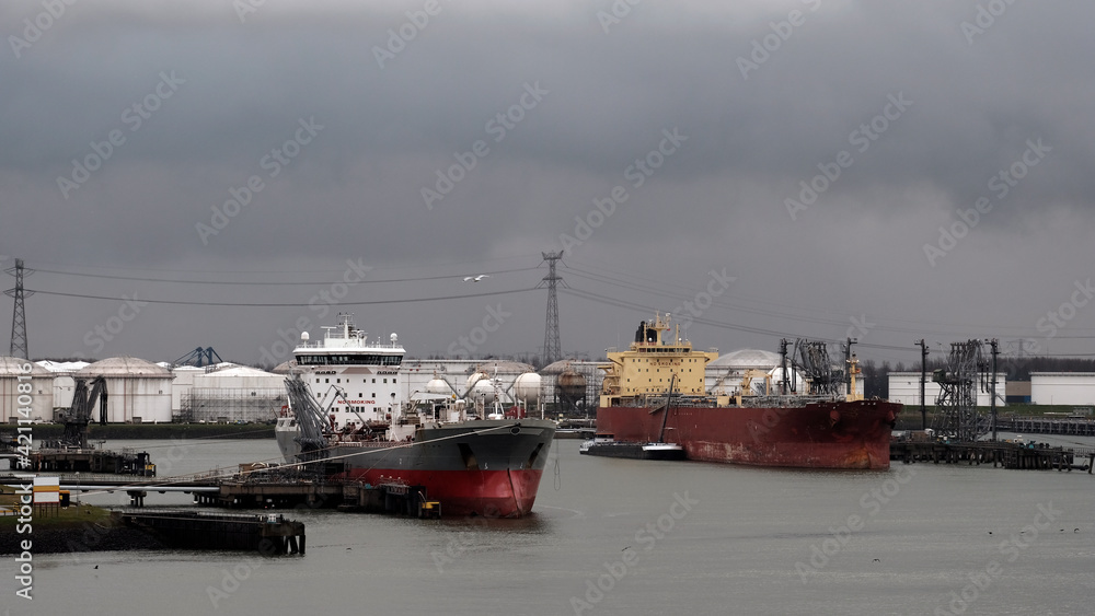 oil terminal and two tankers
