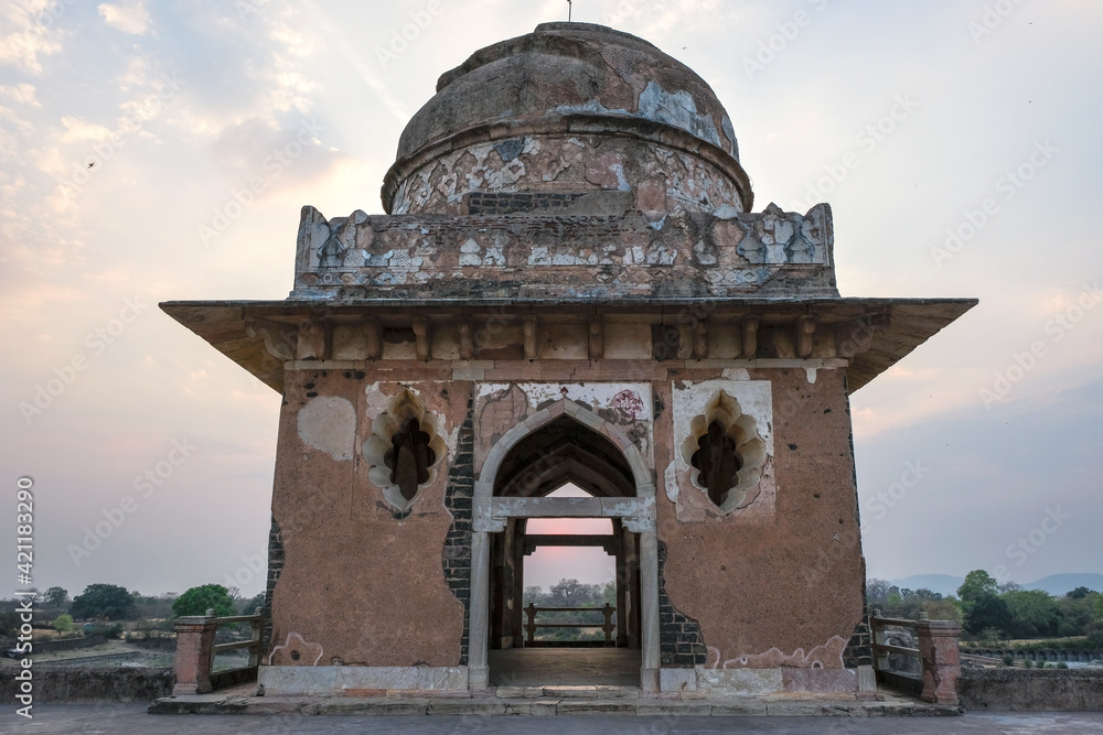 File:Ujali Baodi - Mandu, Madhya Pradesh, India.jpg - Wikipedia