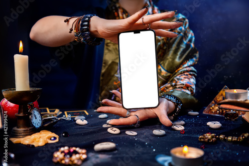 Картината върху платно Online astrology