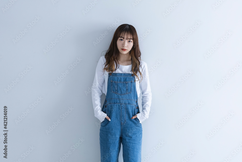 クールな女性 クールな女性