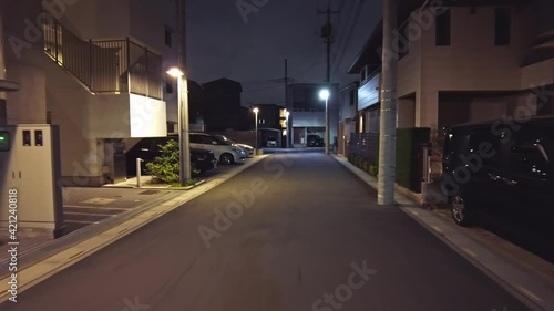 Wallpaper Mural 夜の住宅街の町並み Torontodigital.ca