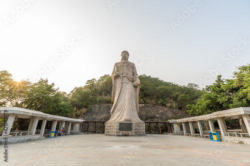 Statue and architecture of Baosheng Dadi in Ciji Temple photo