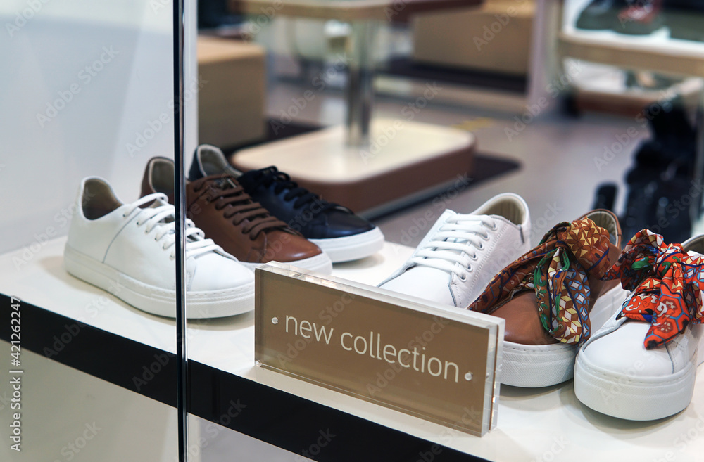 Samples of comfortable shoes from the new collection are presented in