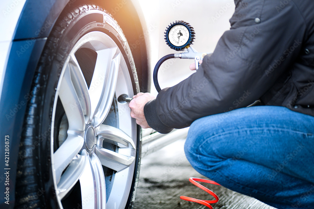 Detail of inflating tire