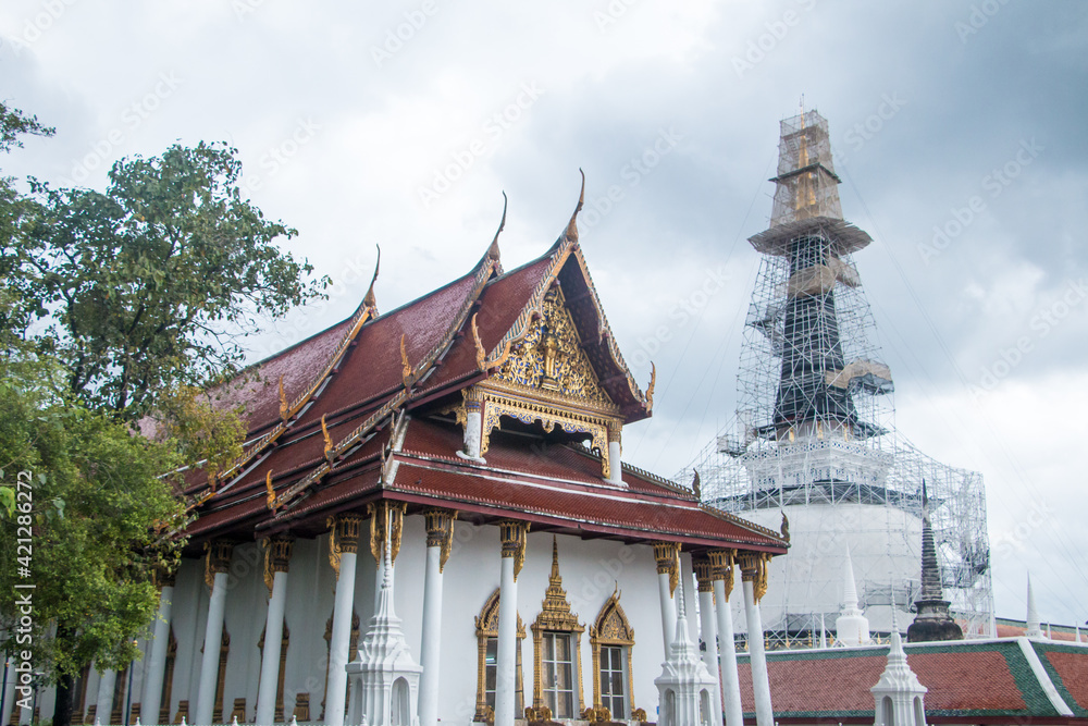Wat Phra Mahathat Woramahawihan