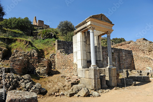 Schilderij op canvas Templo de Mercurio en la ciudad romana de Munigua Mulva, provincia de Sevilla, E