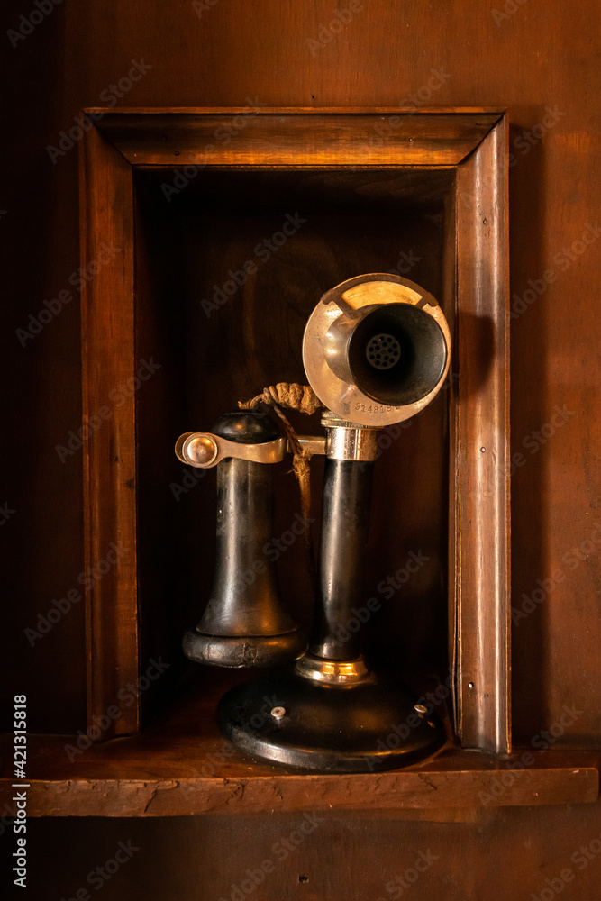Um Telefone antigo