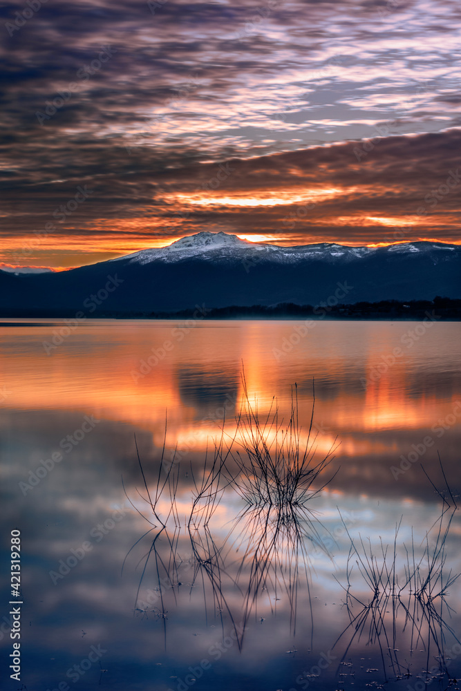 Atardecer en el lago