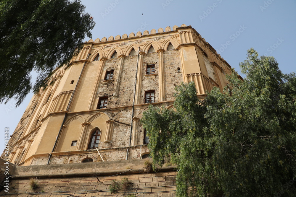 Fototapeta premium Palazzo Reale in park Villa Bonanno in Palermo, Sicily Italy