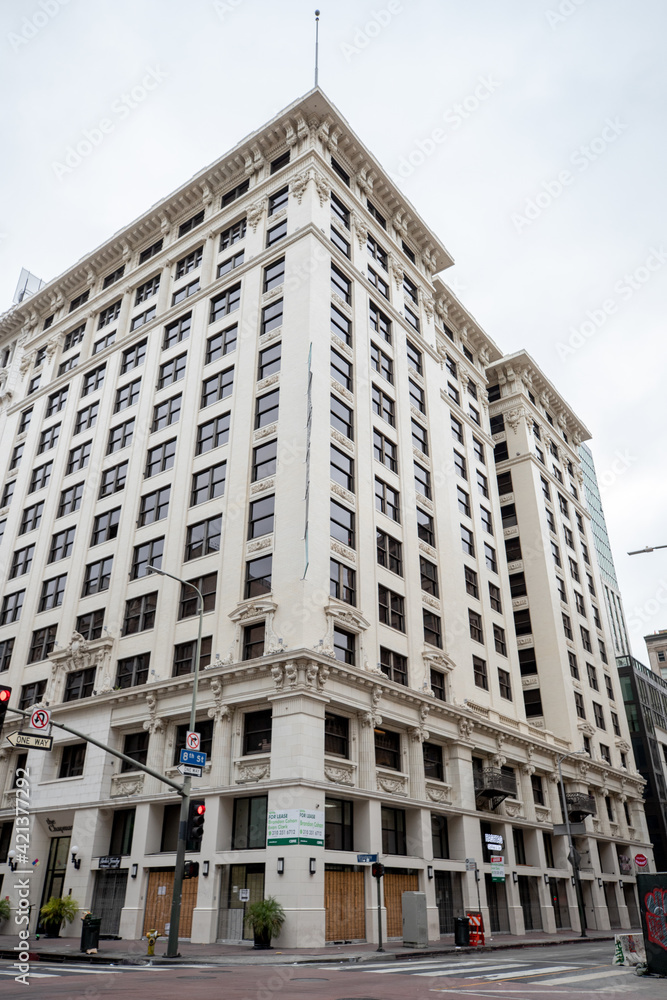 Naklejka premium Downtown Los Angeles - Broadway Street Buildings