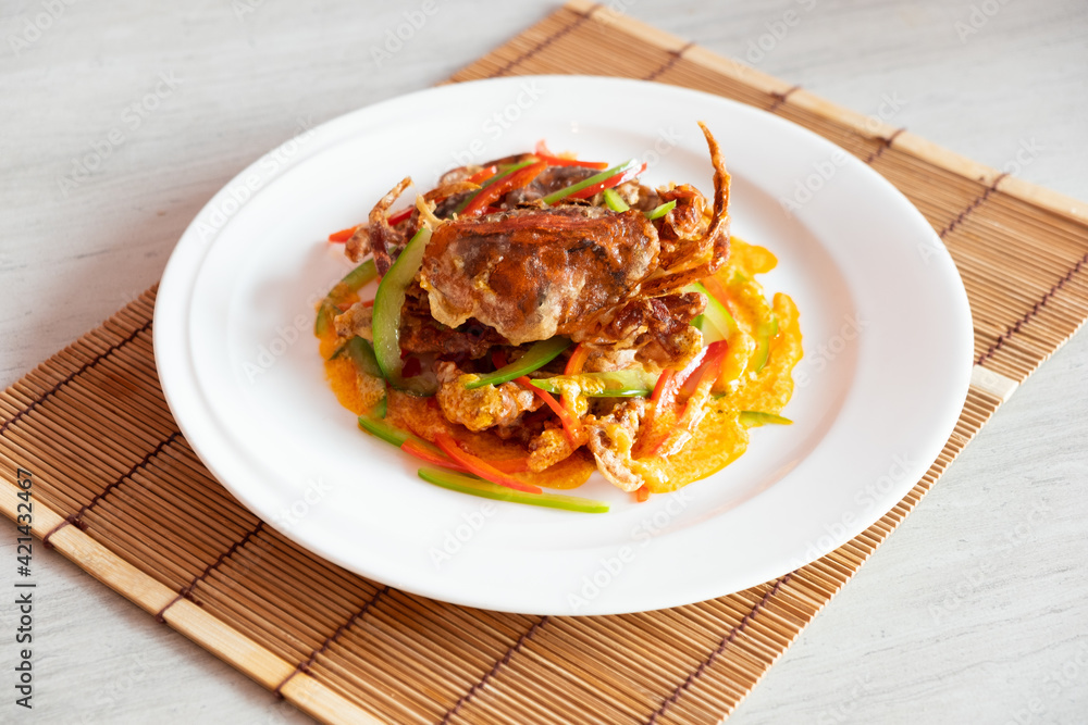 Chinese Menu - Stir-fried Soft Shell Crab with curry powder Chinese Menu - Stir-fried Soft Shell Crab with curry powder