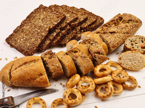 slices of bread with seeds