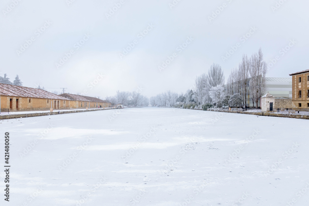 Fototapeta premium Frozen Castile Canal dock in Medina de Rioseco, Valladolid, Castile and Leon, Spain