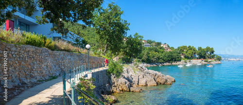 Fototapeta Naklejka Na Ścianę i Meble -  seaside promenade near Opatija, Kvarver Bucht, croatian landscape