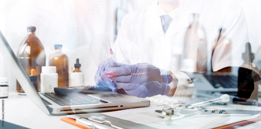 General Medical Services (GMS) and general practitioners (GPs or family physicians). Successful diagrams. Smart doctors make report notes (COVID-19). General Medical Services (GMS) and general practitioners (GPs or family physicians). Successful diagrams. Smart doctors make report notes (COVID-19).