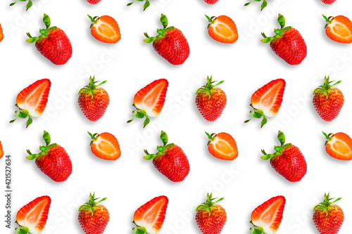Fototapeta Naklejka Na Ścianę i Meble -  Fresh ripe strawberries seamless pattern. Strawberries and strawberry slices isolated on white background. Top view. Banner.