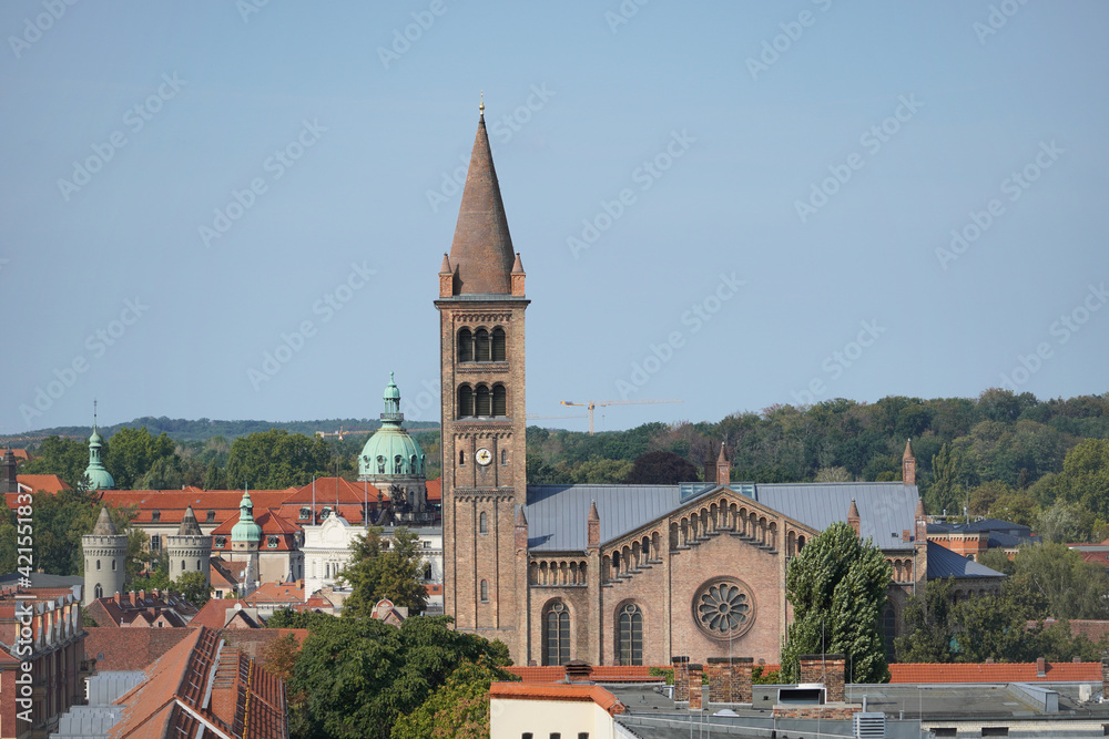 Von der Nikolaikirche Potsdam