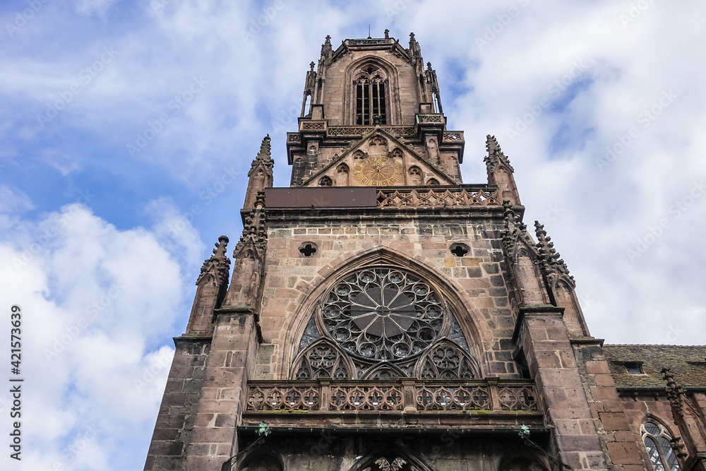 Fototapeta premium Gothic Church of Saint George (Eglise Saint-Georges de Selestat, from 1230). Originally dedicated to Blessed Virgin Mary, church named after Saint George since 1500. Selestat, Alsace, France.
