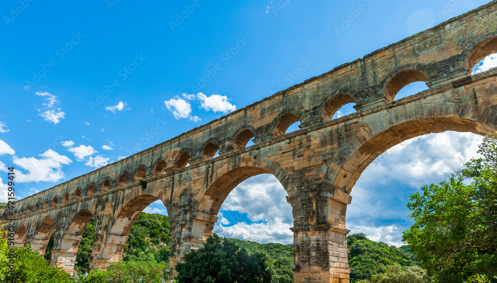 Roman aqueduct, Pont du Gard, Gard, Occitanie, France