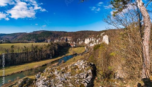 Spring hike in the Danube Valley near Sigmaringen