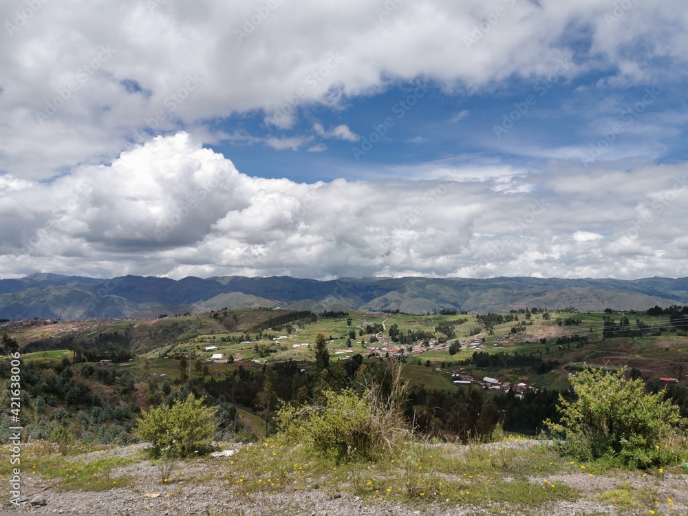 Fototapeta premium Wonderful life in the Sacred Valley of the Incas in Perú. Come to visit this view