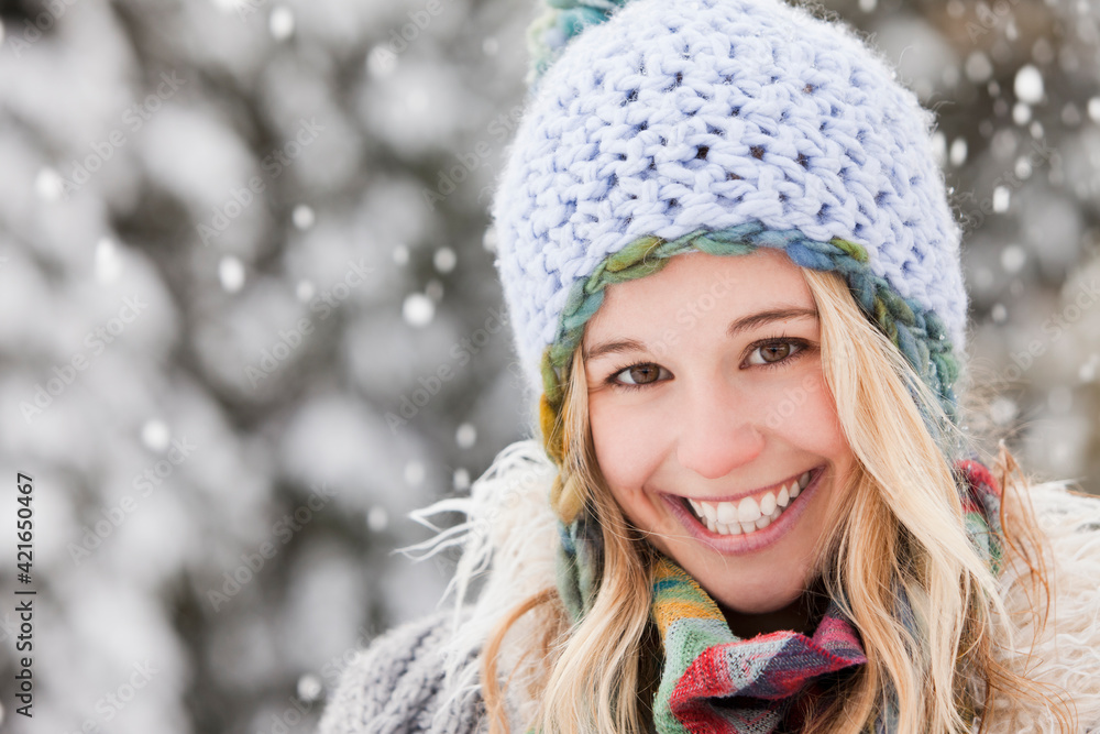 USA, Utah, Salt Lake City, portrait of young woman in winter clothing USA, Utah, Salt Lake City, portrait of young woman in winter clothing