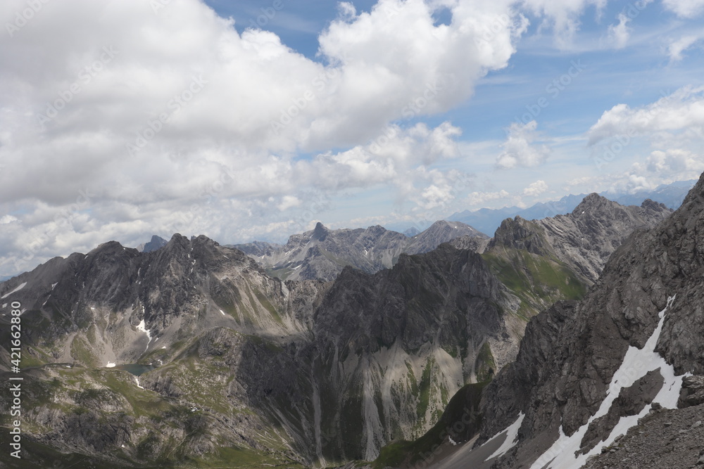 Obraz premium landscape with clouds