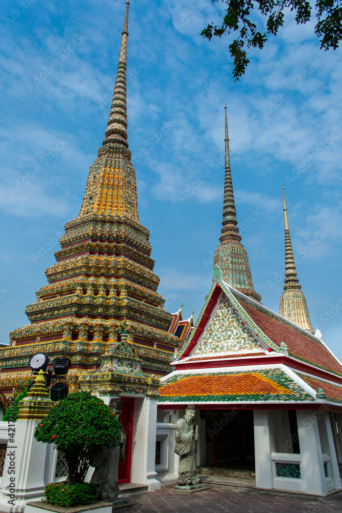Fototapeta premium BANGKOK, THAILAND - January 19,2019: View of Royal Grand Palace in Bangkok. Royal Grand Palace is famous destination in Bangkok.