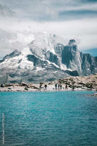 Lago en los Alpes Franceses, Chamonix