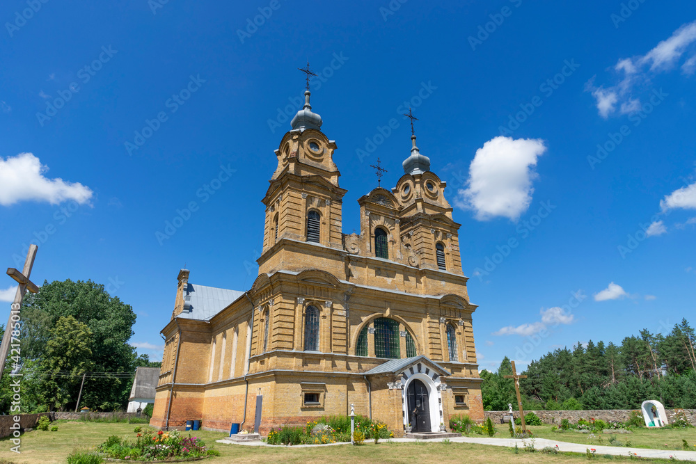 View of the Church of the Body of God in the village of Dvoretz, Belarus