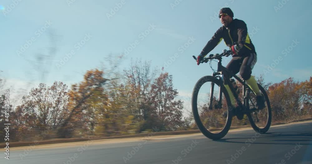 Bicyclist in the countryside Bicyclist in the countryside