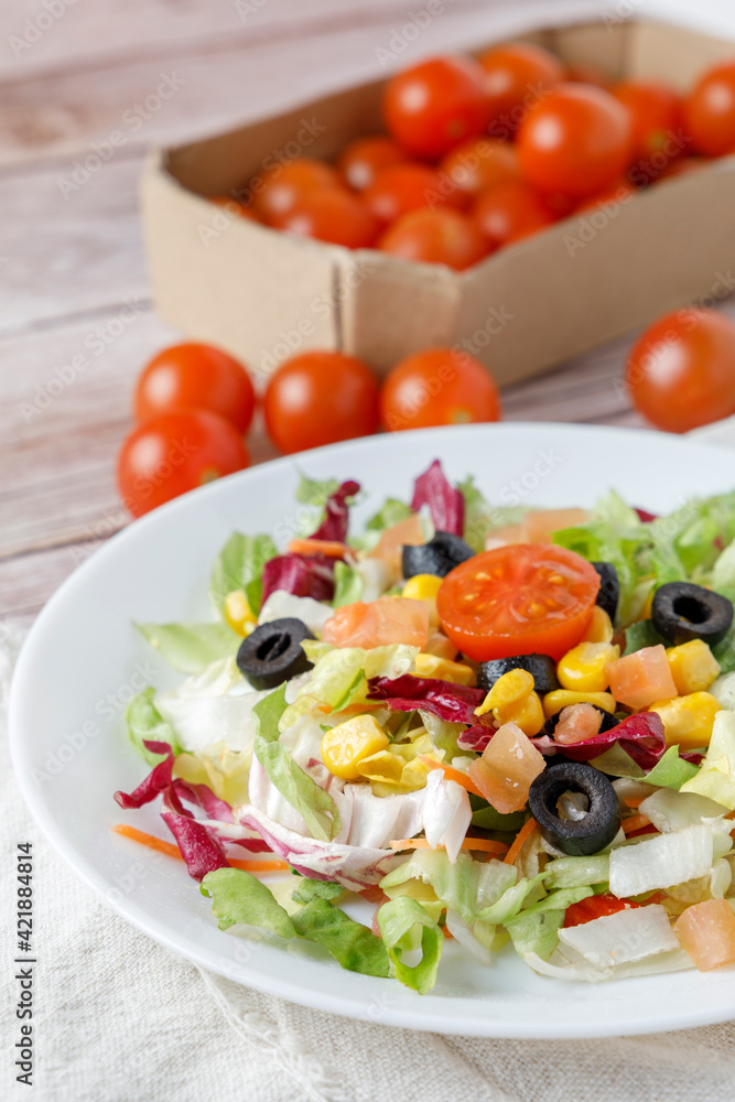 Vegetarian salad with olive oil and egg