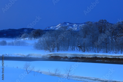 岩手県西和賀町　冬の和賀川 © yspbqh14