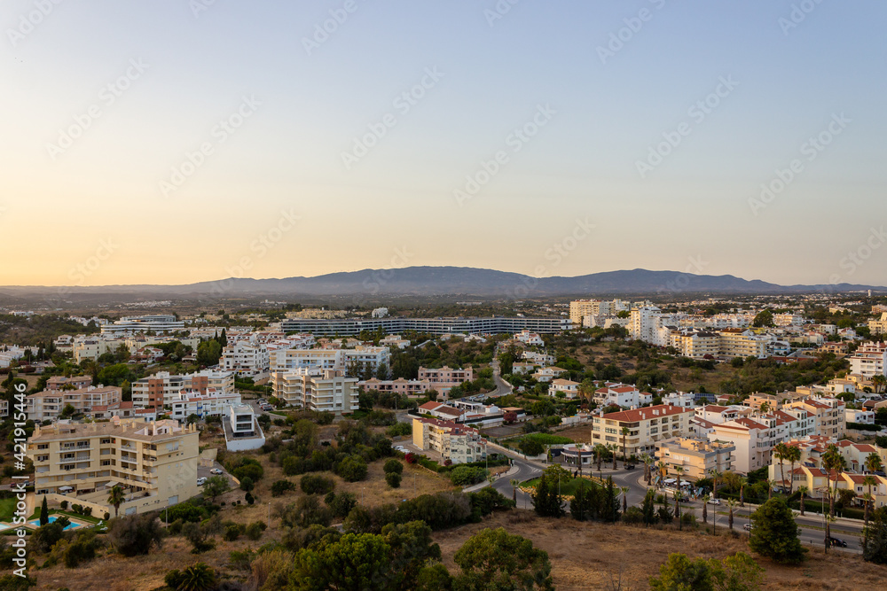 Vista da cidade do Alvor, Algarve 