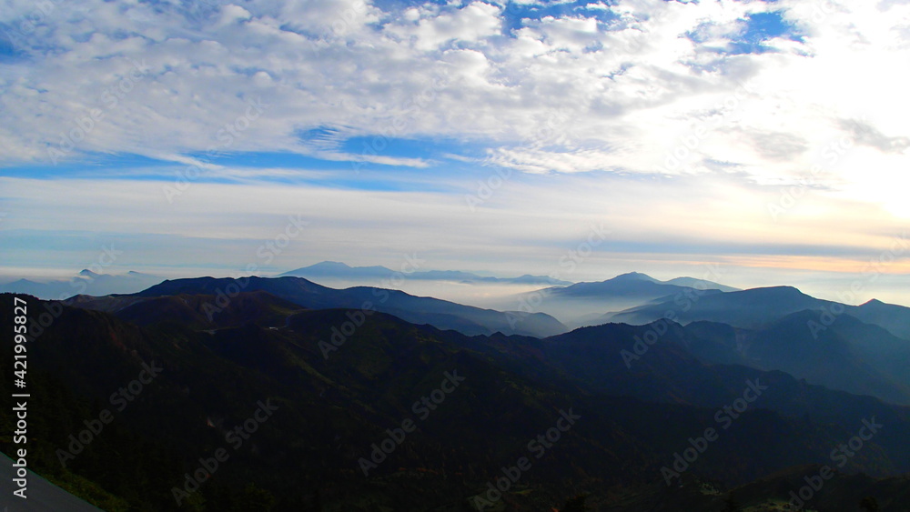 Obraz premium sunset over the mountains