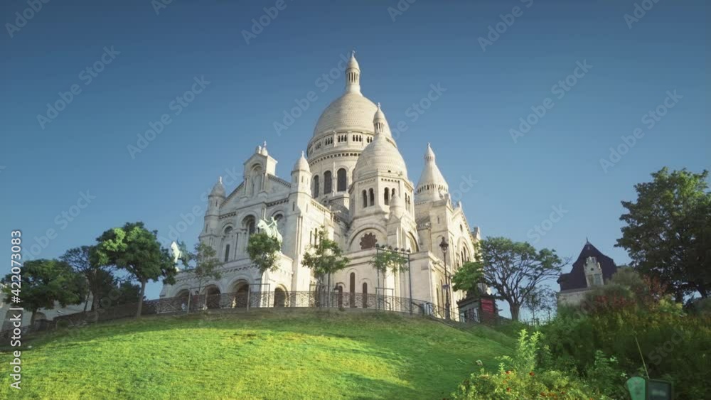 Basilica of the Sacre Coeur, Montmartre, Paris Basilica of the Sacre Coeur, Montmartre, Paris