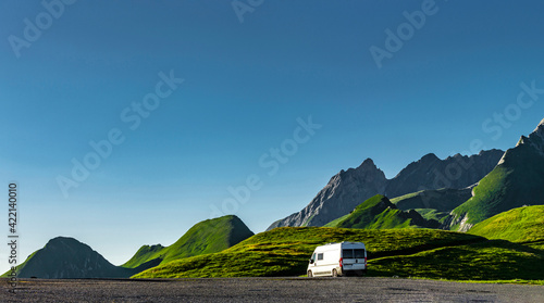 Camper Van am Col d'Aubisque
