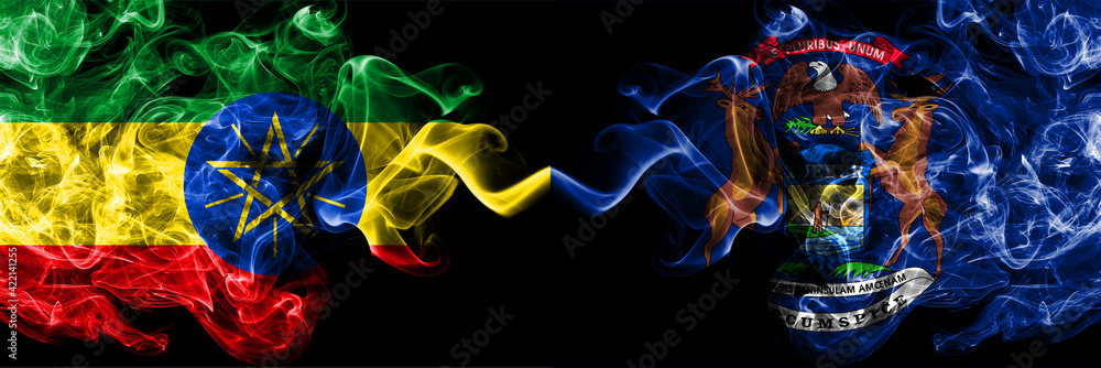Fototapeta Etiopia, Etiopia vs Stany Zjednoczone Ameryki, Ameryka, USA, USA, Ameryka, Michigan zadymione mistyczne flagi umieszczone obok siebie. Grube, jedwabiste, abstrakcyjne flagi dymne.