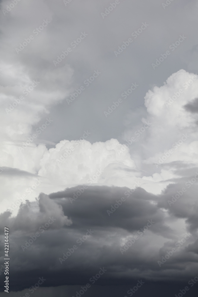 Obraz premium Grey clouds sky