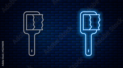 Glowing neon line Sauna brush icon isolated on brick wall background. Wooden brush with coarse bristles for washing in the bath. Anti cellulite massage. Vector