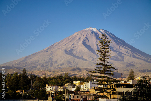 A view of Misti volcano and parts of Arequipa, Peru © Svetlaili