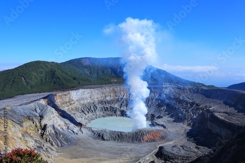 Volcan poás au Costa Rica