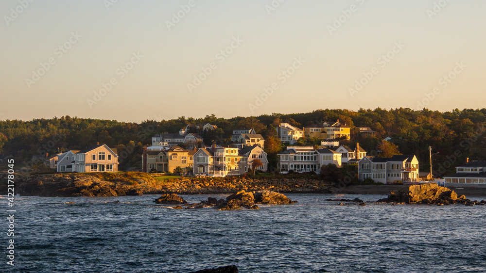 Fototapeta premium House built by the sea in Maine