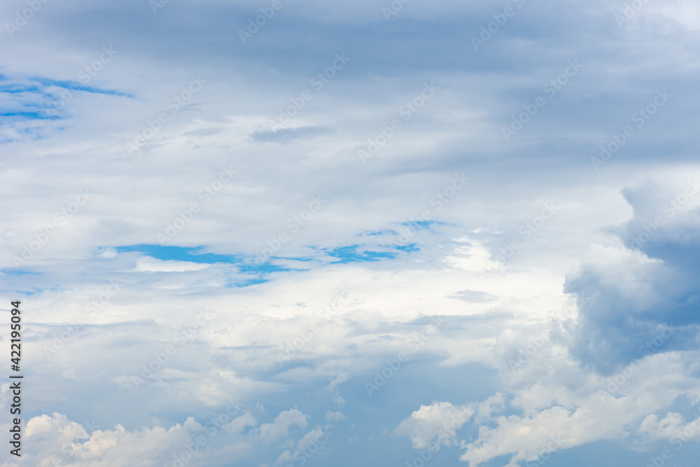 Fototapeta premium Blue Sky with Clouds 