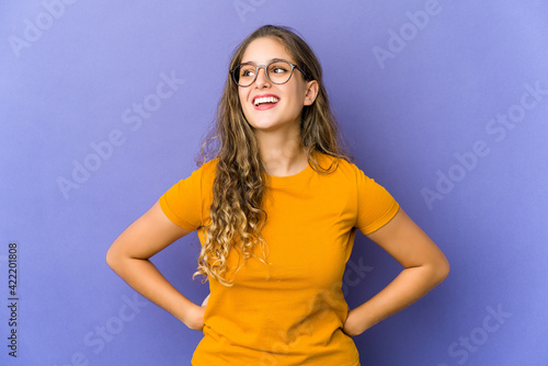 Young caucasian cute woman relaxed and happy laughing, neck stretched showing teeth.