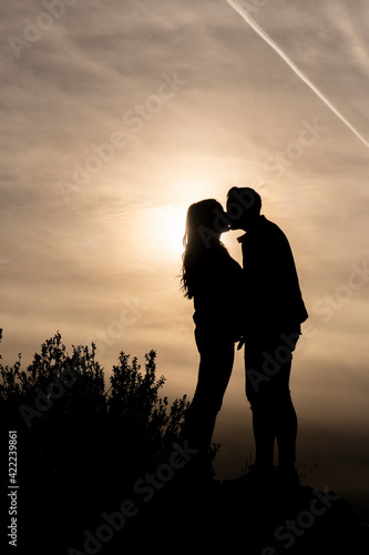 Fotografía contraluz, amor, enamorados, atardecer, cariño, san valentín