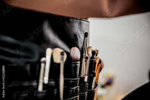 Kosmetyczka makijaż pędzle stylizacja beauty piękno brushes 