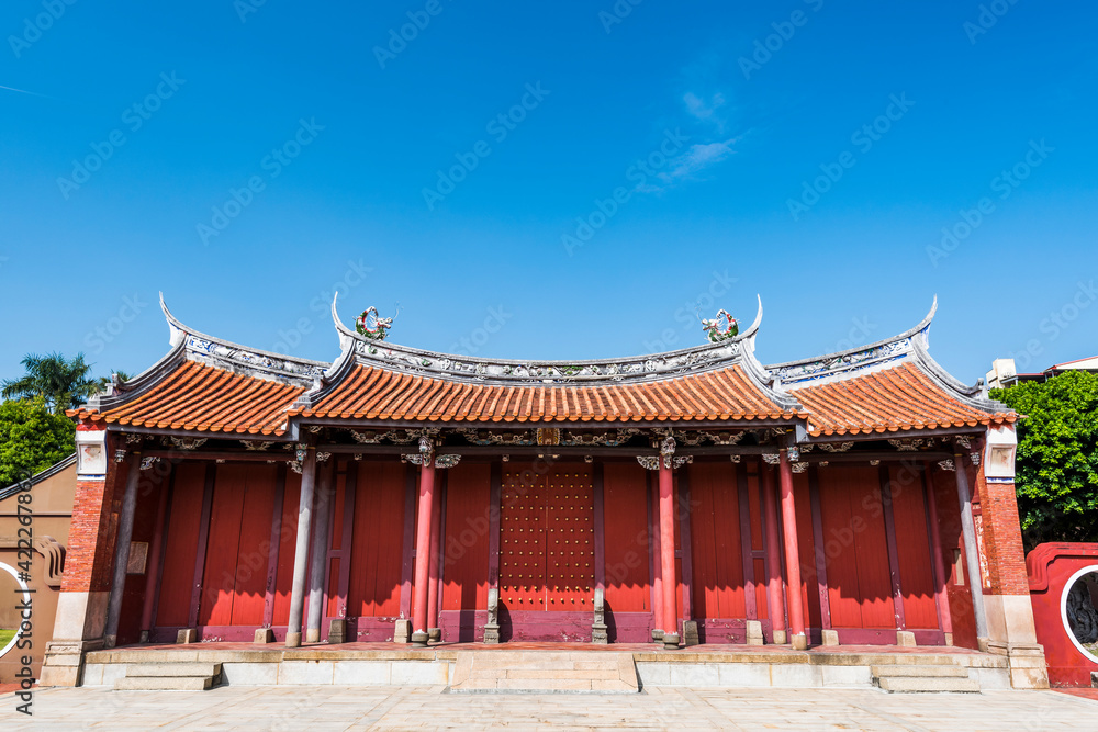 Fototapeta premium Confucius Temple in Changhua, Taiwan. This is a historical heritage with a Chinese-style building that is over several hundred years old